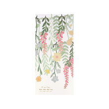 Floral Paper Backdrop - Ellie and Piper
