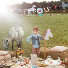 Horse Garland - Ellie and Piper