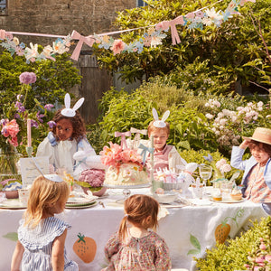 Flower & Bow Garland - Ellie and Piper