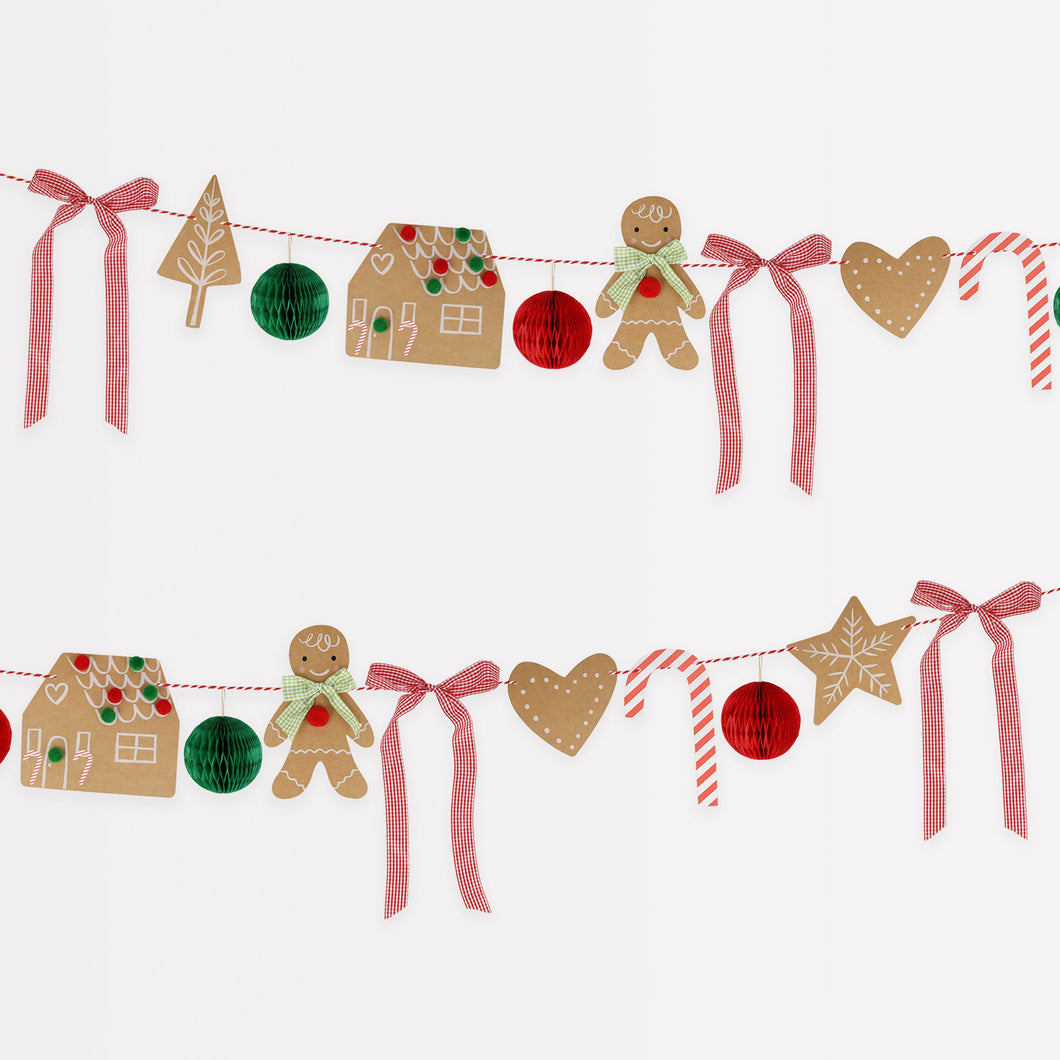 Gingerbread Christmas Party Garland - Ellie and Piper